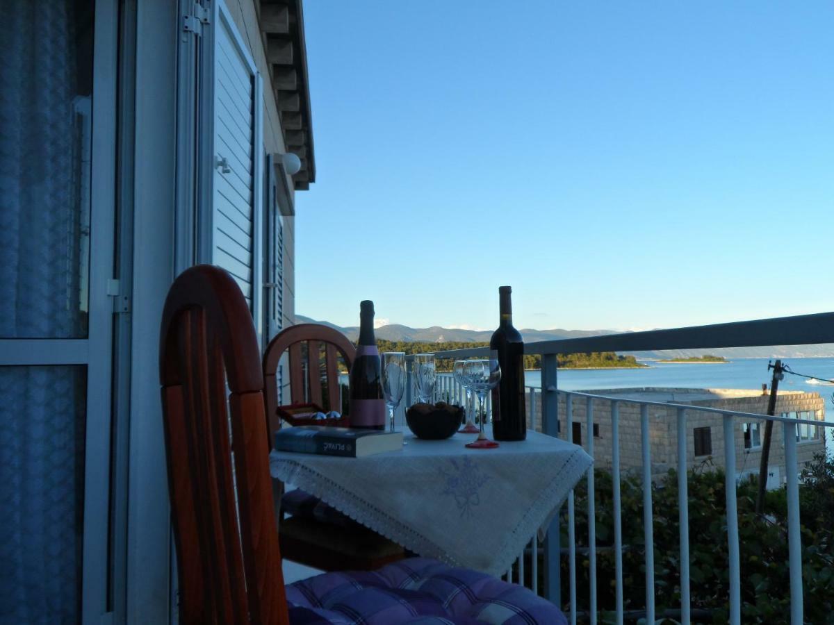 Adrian'S Apartments & Winery لومباردا المظهر الخارجي الصورة